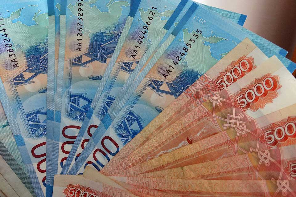 В долгах, как в шелках: на каждого жителя Кубани приходится по 180 тысяч рублей долгов перед банком