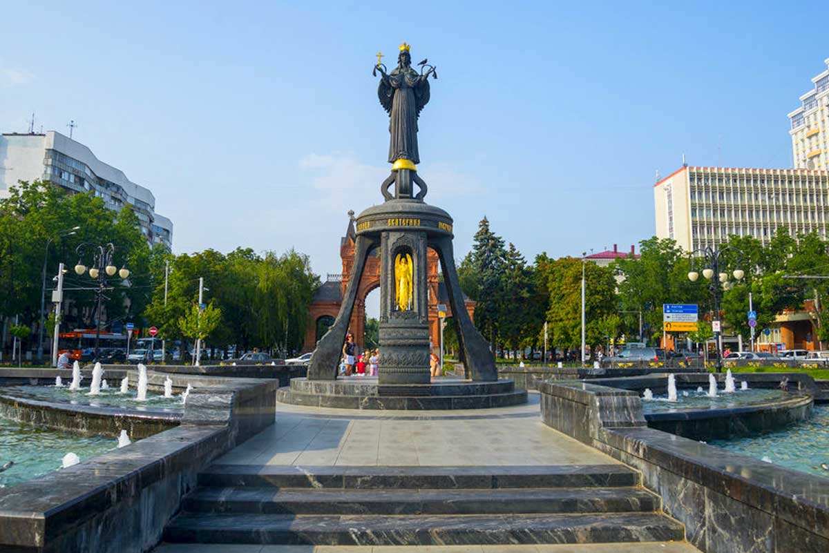 Памятник колокол в Краснодаре